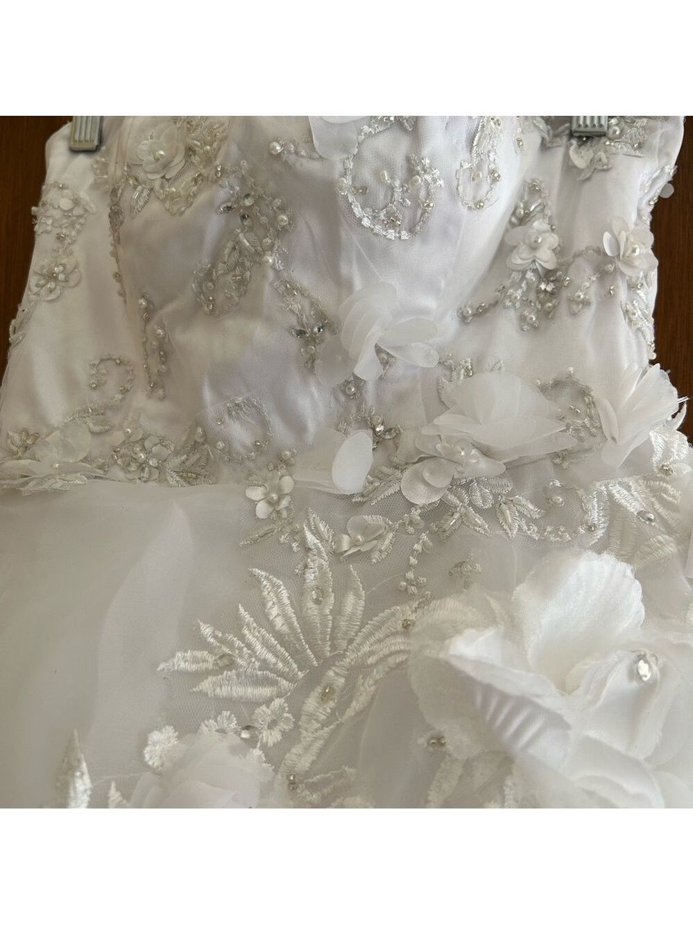 Wedding Gown Size 6 Tiered Tulle One Shoulder 3D Flowers Sequins - Picture 3 of 12